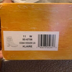 NWT Bella-Vita Klaire Tan Boots